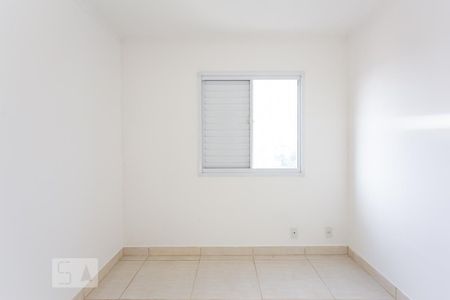 Quarto de apartamento à venda com 2 quartos, 49m² em Jardim Roberto, Osasco