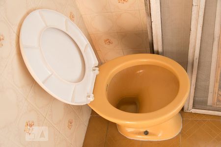 Casa à venda com 341m², 3 quartos e 2 vagasBanheiro de Serviço