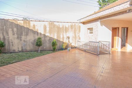 Casa à venda com 341m², 3 quartos e 2 vagasQuintal