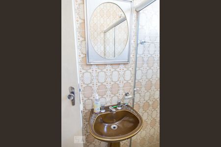 Casa à venda com 341m², 3 quartos e 2 vagasBanheiro Social