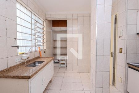 Apartamento à venda com 137m², 3 quartos e sem vaga Apartamento à venda com 137m², 3 quartos e sem vagaCozinha e Área de Serviço