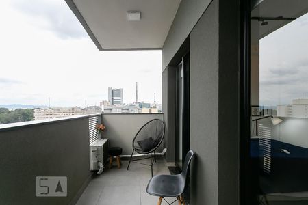 Apartamento para alugar com 35m², 1 quarto e 1 vaga Apartamento para alugar com 35m², 1 quarto e 1 vagaVaranda