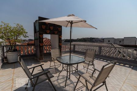 Casa à venda com 240m², 3 quartos e 2 vagasÁrea de convivência