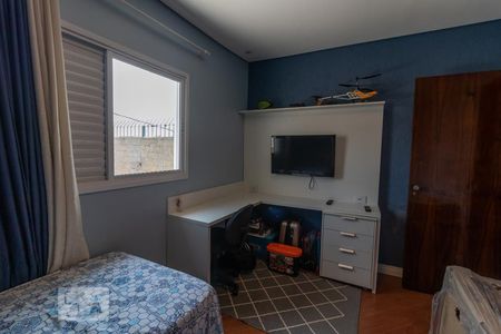 Casa à venda com 240m², 3 quartos e 2 vagasQuarto 2