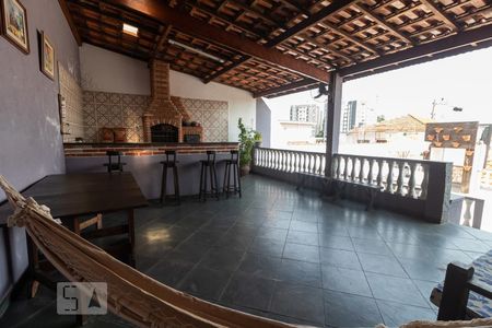 Casa à venda com 240m², 3 quartos e 2 vagasÁrea da churrasqueira