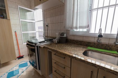 Casa à venda com 240m², 3 quartos e 2 vagasCozinha