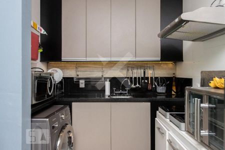 Apartamento à venda com 45m², 1 quarto e 1 vaga Apartamento à venda com 45m², 1 quarto e 1 vagaCozinha e Área de Serviço