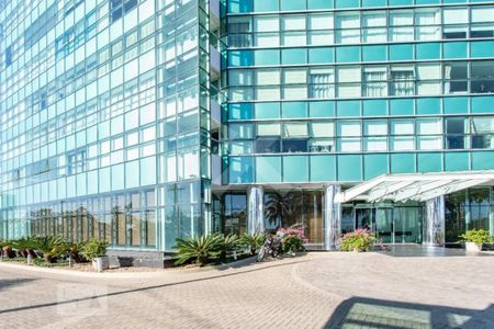 Apartamento à venda com 45m², 1 quarto e 1 vaga Apartamento à venda com 45m², 1 quarto e 1 vagaFachada