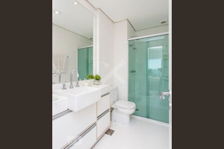 Apartamento à venda com 45m², 1 quarto e 1 vaga Apartamento à venda com 45m², 1 quarto e 1 vagaBanheiro da Suíte