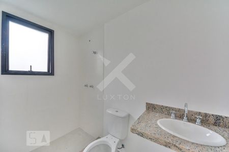 Apartamento à venda com 81m², 2 quartos e 2 vagas Apartamento à venda com 81m², 2 quartos e 2 vagasBanheiro Social