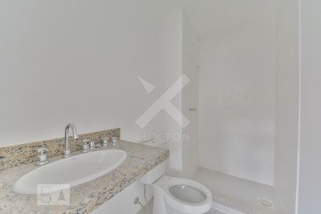 Apartamento à venda com 81m², 2 quartos e 2 vagas Apartamento à venda com 81m², 2 quartos e 2 vagasBanheiro Social