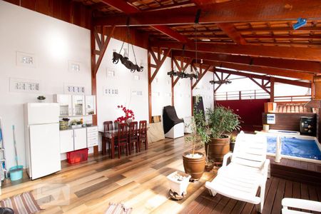 Casa à venda com 290m², 4 quartos e 2 vagasEspaço Gourmet