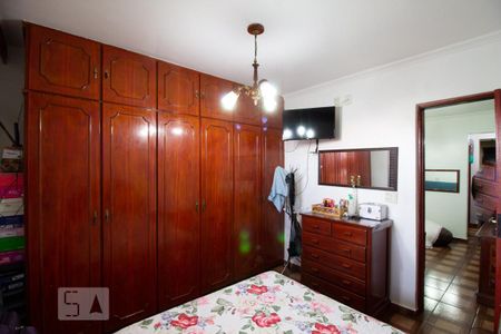 Casa à venda com 290m², 4 quartos e 2 vagasQuarto 1