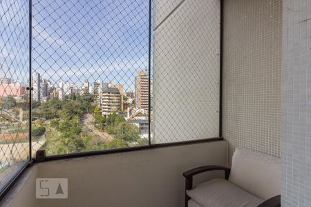 Apartamento à venda com 120m², 3 quartos e sem vaga Apartamento à venda com 120m², 3 quartos e sem vagaQuarto Suíte