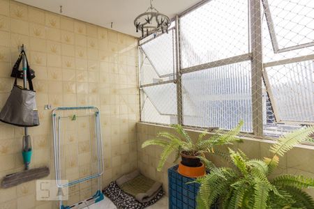 Apartamento à venda com 120m², 3 quartos e sem vaga Apartamento à venda com 120m², 3 quartos e sem vagaÁrea de Serviço