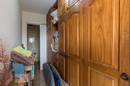 Apartamento à venda com 120m², 3 quartos e sem vaga Apartamento à venda com 120m², 3 quartos e sem vagaQuarto de Serviço