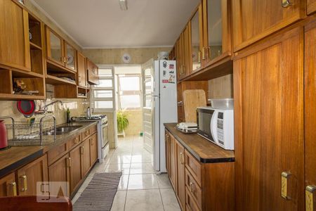 Apartamento à venda com 120m², 3 quartos e sem vaga Apartamento à venda com 120m², 3 quartos e sem vagaCozinha