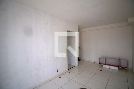 Sala de apartamento à venda com 3 quartos, 65m² em Engenho da Rainha, Rio de Janeiro
