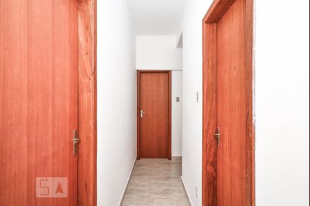 Corredor de apartamento para alugar com 3 quartos, 96m² em Centro, Belo Horizonte