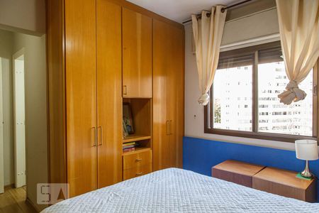 Apartamento à venda com 143m², 4 quartos e 2 vagasQuarto Suíte