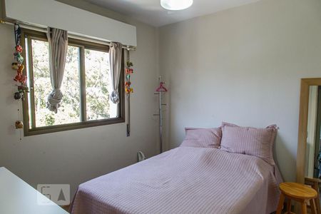 Apartamento à venda com 143m², 4 quartos e 2 vagasQuarto 3