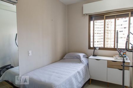 Apartamento à venda com 143m², 4 quartos e 2 vagasQuarto 4