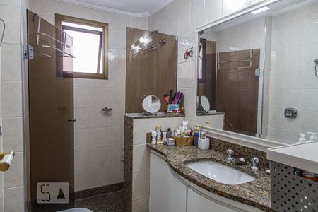 Apartamento à venda com 143m², 4 quartos e 2 vagasBanheiro Suíte