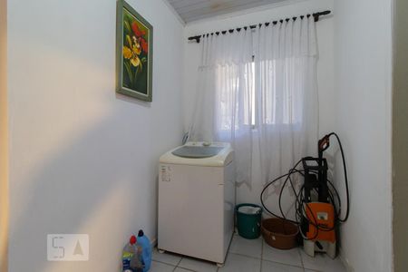Casa à venda com 120m², 3 quartos e 1 vagaÁrea de Serviço