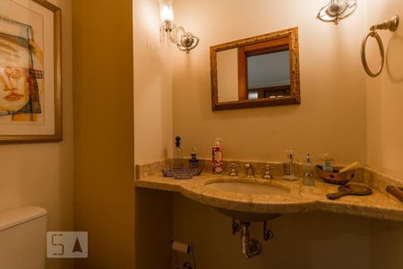 Apartamento à venda com 310m², 3 quartos e 2 vagasLavabo