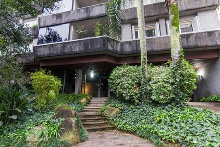 Apartamento à venda com 310m², 3 quartos e 2 vagasFachada e portaria