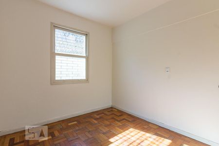 Quarto  de apartamento para alugar com 2 quartos, 75m² em Rio Branco, Porto Alegre