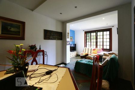 sala de casa à venda com 3 quartos, 125m² em Anil, Rio de Janeiro
