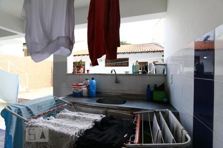 Casa à venda com 125m², 3 quartos e 3 vagasDetalhe da area de serviço
