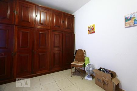 Casa à venda com 125m², 3 quartos e 3 vagasquarto 3