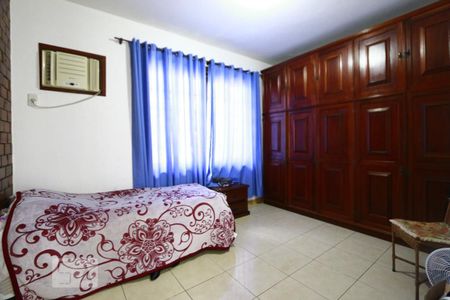 Casa à venda com 125m², 3 quartos e 3 vagasquarto 3