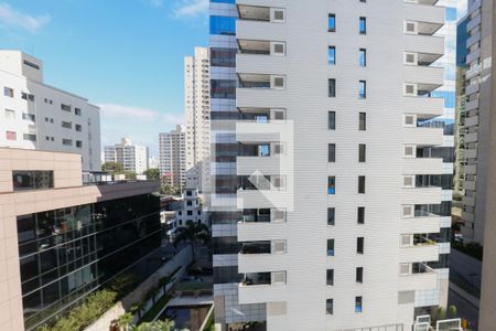 Vista de apartamento para alugar com 2 quartos, 72m² em Vila Olímpia, São Paulo