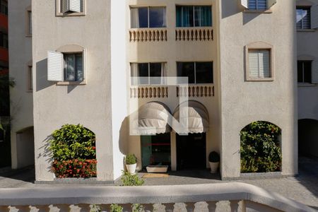 Apartamento para alugar com 72m², 2 quartos e 1 vagaFachada