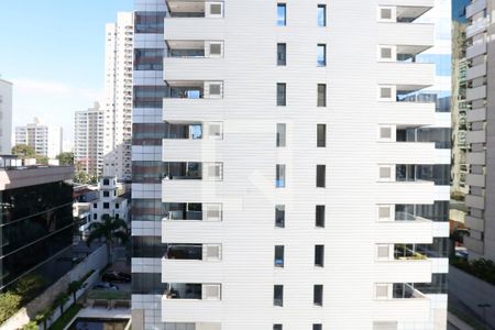 Apartamento para alugar com 72m², 2 quartos e 1 vagaVista