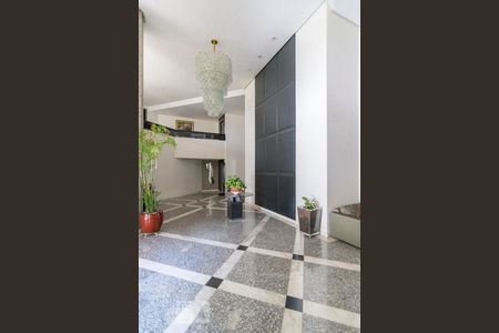 Apartamento à venda com 325m², 3 quartos e 4 vagas Apartamento à venda com 325m², 3 quartos e 4 vagasÁrea comum