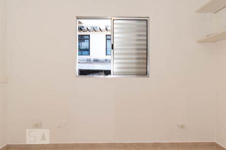 Quarto 2b de casa para alugar com 3 quartos, 80m² em Vila Clementino, São Paulo