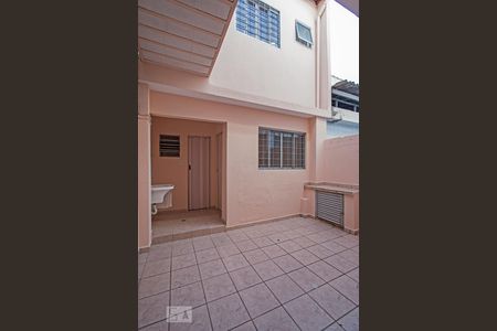 Casa à venda com 125m², 4 quartos e 1 vagaQuintal