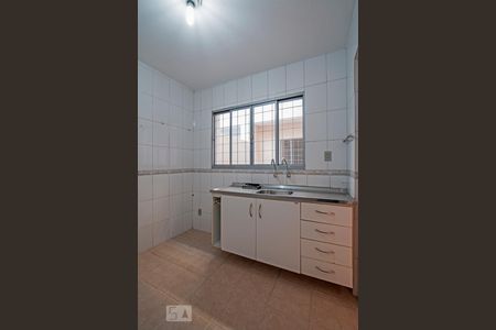 Casa à venda com 125m², 4 quartos e 1 vagaQuarto de Serviço