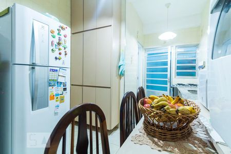 Casa à venda com 108m², 2 quartos e 1 vagaCozinha