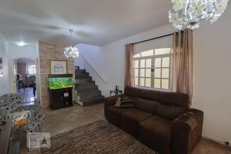 Sala de casa à venda com 3 quartos, 290m² em Vila das Bandeiras, Guarulhos