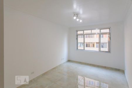 Sala de kitnet/studio para alugar com 1 quarto, 30m² em Sé, São Paulo