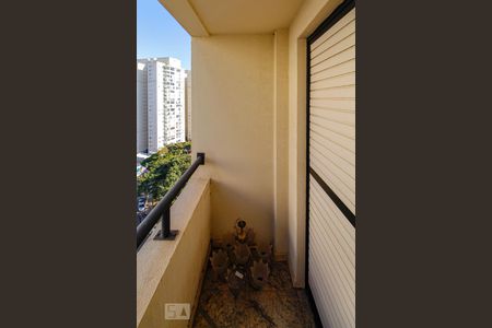 Apartamento à venda com 69m², 2 quartos e 2 vagasVaranda da Suíte
