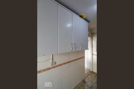 Apartamento à venda com 69m², 2 quartos e 2 vagasCozinha