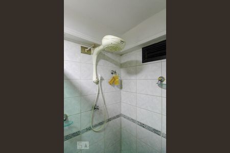 Apartamento à venda com 69m², 2 quartos e 2 vagasBanheiro da Suíte