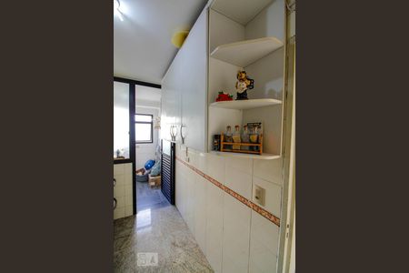 Apartamento à venda com 69m², 2 quartos e 2 vagasCozinha