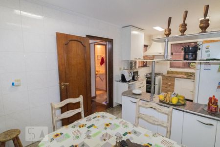 Casa à venda com 250m², 3 quartos e 2 vagasCopa